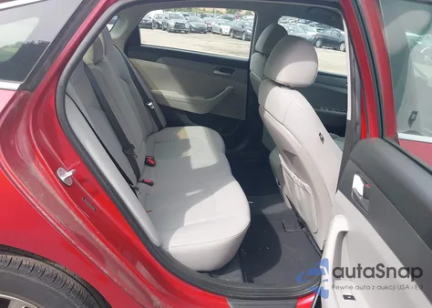 2019 Hyundai Sonata Se z USA, uszkodzony, nr VIN 5NPE24AF2KH753920